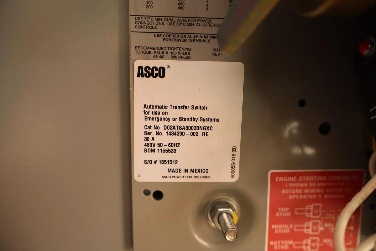 Asco Emerson Automatic Transfer Switch D03ATSA30030NGXC 30A 480v (New, take out)