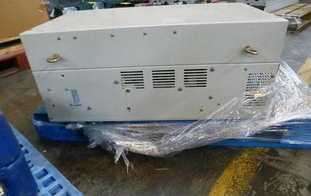 Used Yaskawa Industrial Drive  CIMR-G5U4075  Input 380-480V output 0-480V