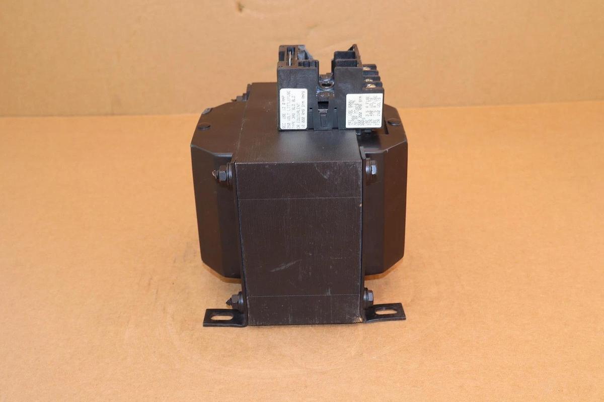 EGS Hevi-Duty Industrial Control Transformer E11003PB 1.1kva E3PB (New, dmg)