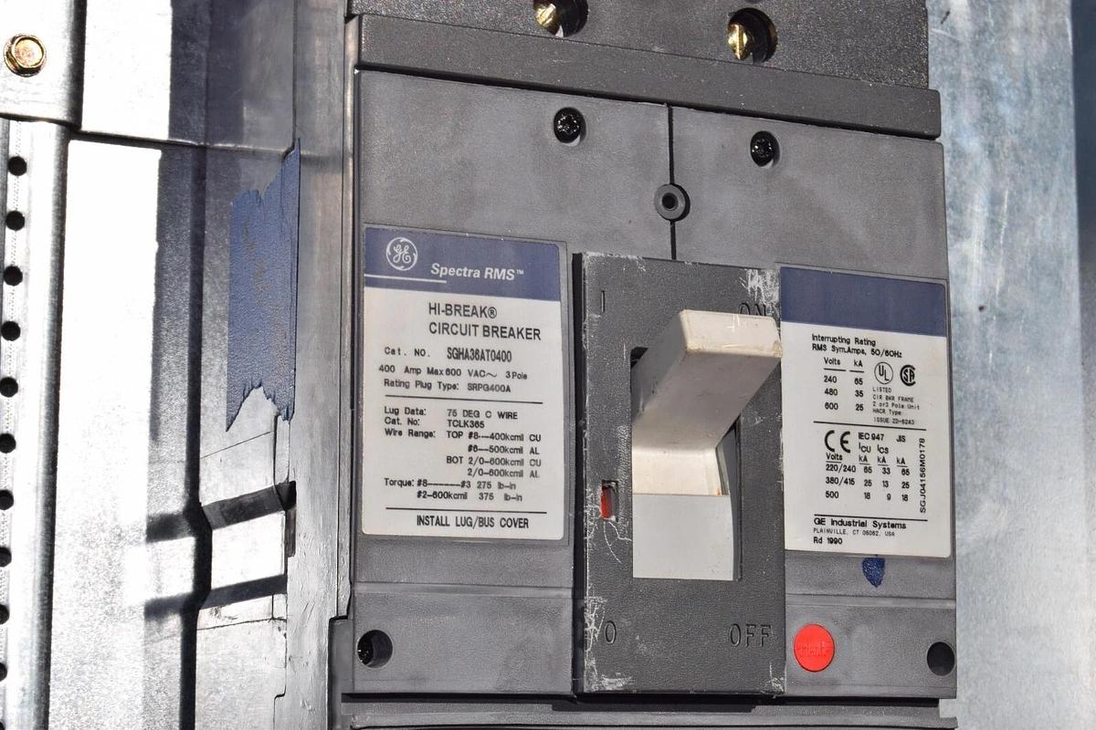 Used General Electric GE A-Series II Panelboard Panel AQF3424JBX 400A 208y/120 3ph 4w