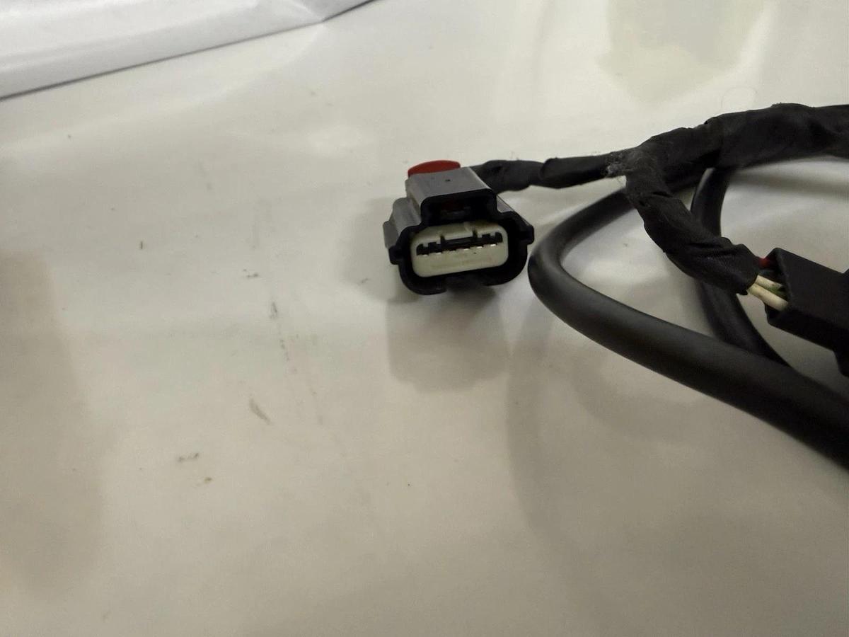 Used Pedal Commander PC18 PC 18 Throttle Response Controller Bluetooth 14 Mustang 5.0