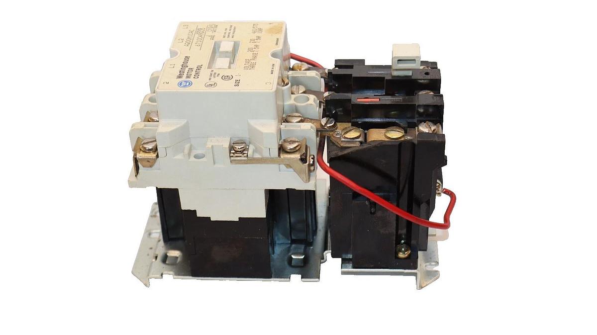 Used Westinghouse Starter Motor Control 6710C49G05 A200M1CAC Size Sz 1 120V coil 3ph