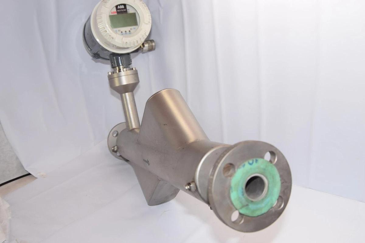 Used ABB FCM2000 MC230 MC22948 DN25/ASME CL 50 Flow Meter MC23011F25P11AEAAA1G Sensor