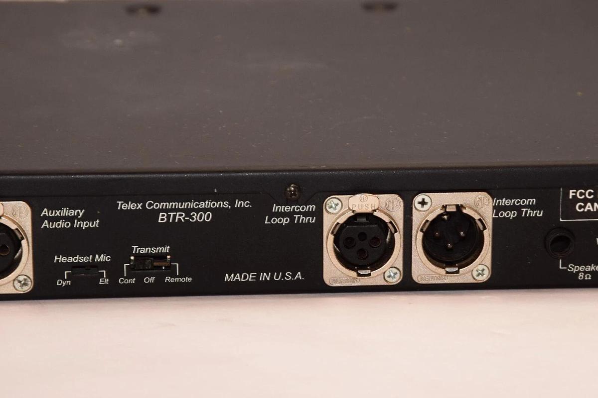 Used TELEX RADIOCOM BTR-300 Wireless Intercom Base Station *Missing Button*