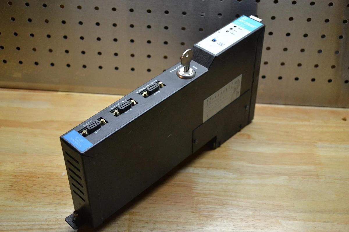 Used Square D Sy/Max D-Log Data Controller 8030DLM-110 8030-DLM-110 8030-DLM110 Ser K