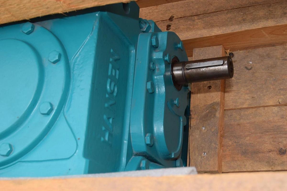 Hansen Gearbox Gear Box Reducer RDA31 ORI012416-RDA31-DN-28(DP) 28.267 R NOS