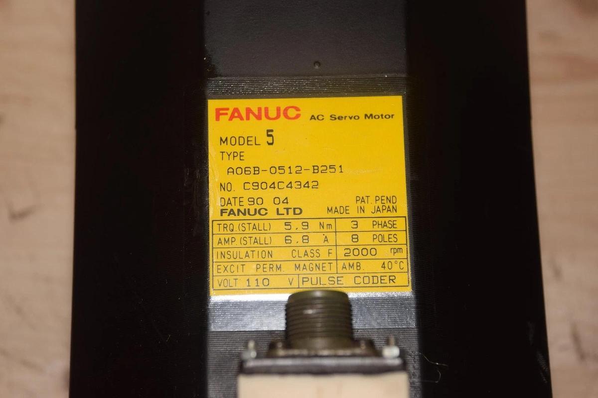 Used FANUC ROBOTICS, AC SERVO MOTOR, Model 5, A06B-0512-B251 Coder A860-0320-T111