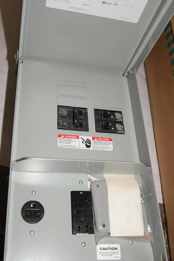 SIEMENS P577TS 60A 60 Amp A 3W 120/240V Single Phase Power Outlet Panel (NEW)