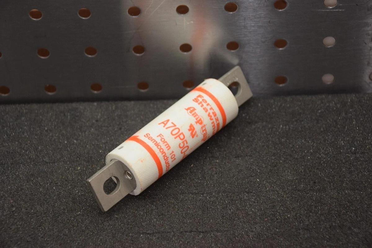FERRAZ SHAWMUT A70P50-4 A70P504 50A AMPTRAP SEMICONDUCTOR FUSE NEW