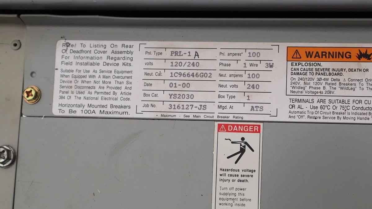 Used Cutler-Hammer Panelboard Pow-R-Line PRL1a 1ph 100a in Stahlin N30206HWT Enclosur