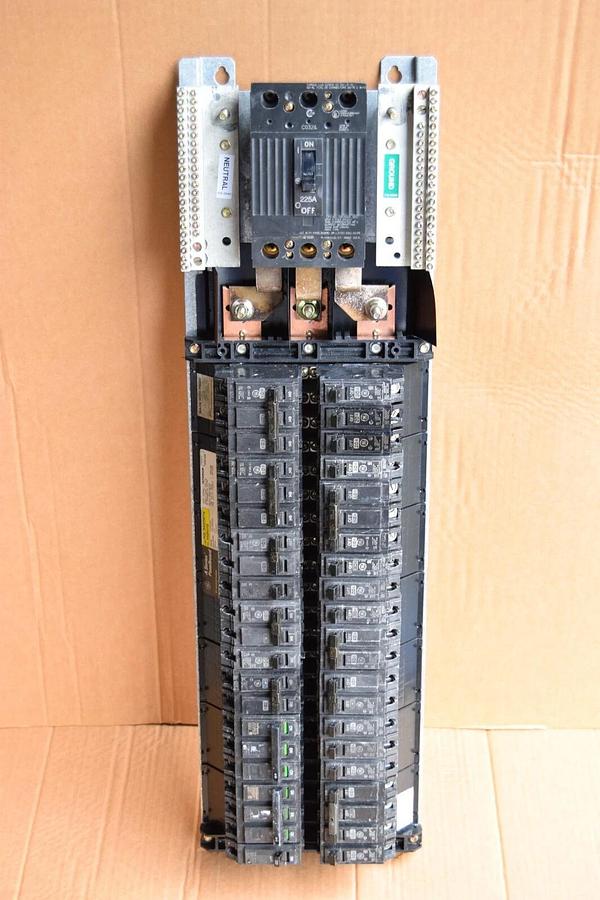 Used General Electric GE A Series Panelboard Interior AQL3422ATX AXB4M9 3ph 4w 225A