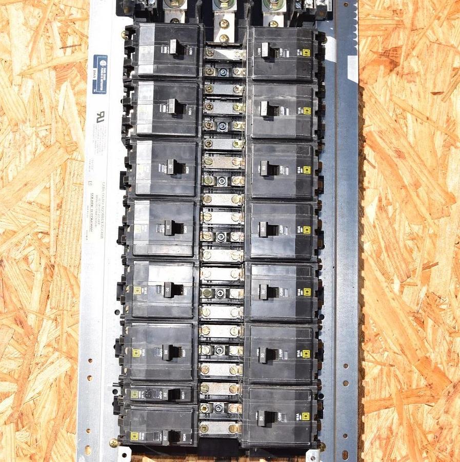 Used Square D 42 Circuit Main Lug Panelboard Interior NQOM442L225CNLB 225A  150A main