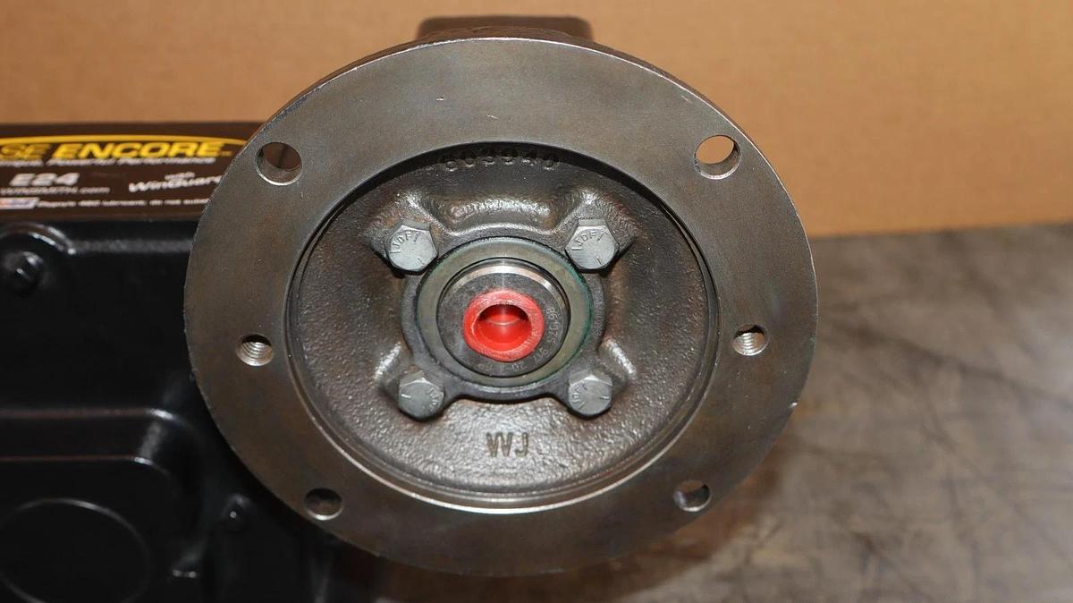 Winsmith SE Encore E24 Worm Gear Box Speed Reducer E24MDTD31000MM 300:1 (New)