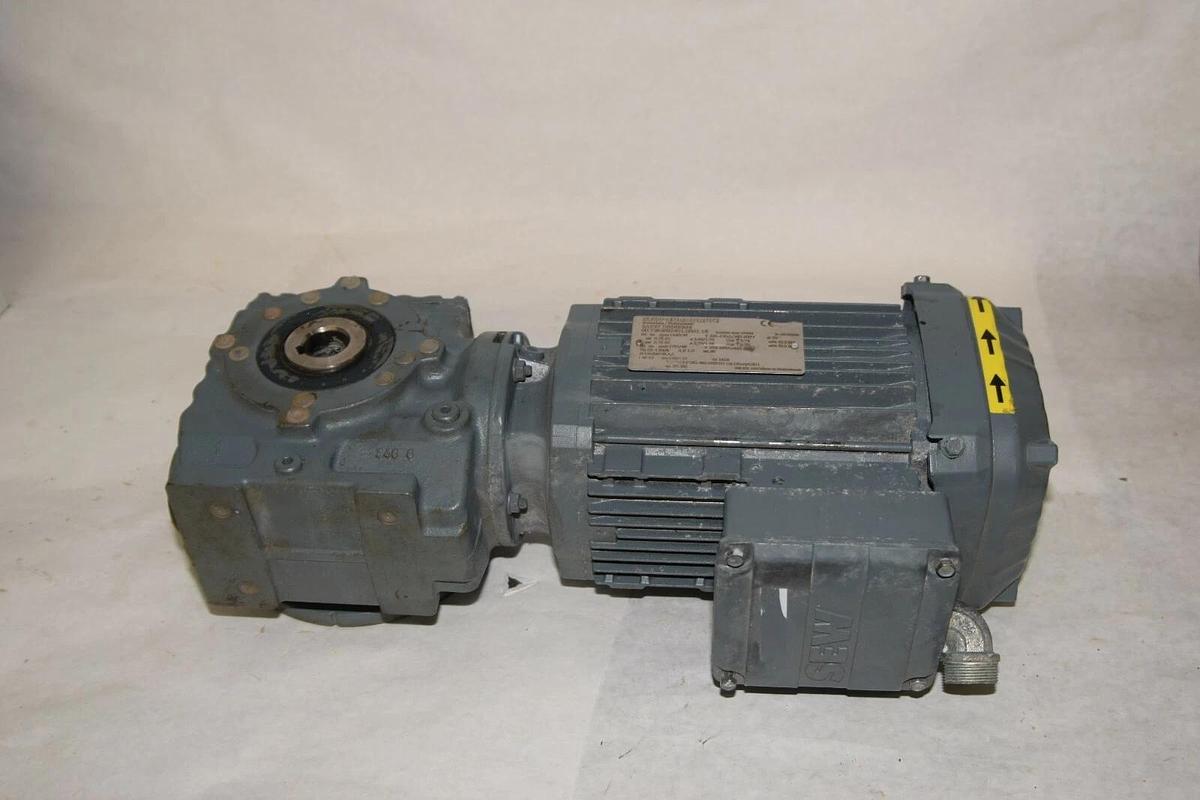 Used SEW-EURODRIVE SAF47DRN80M4  90.7383692401.0001.16  220 380V
