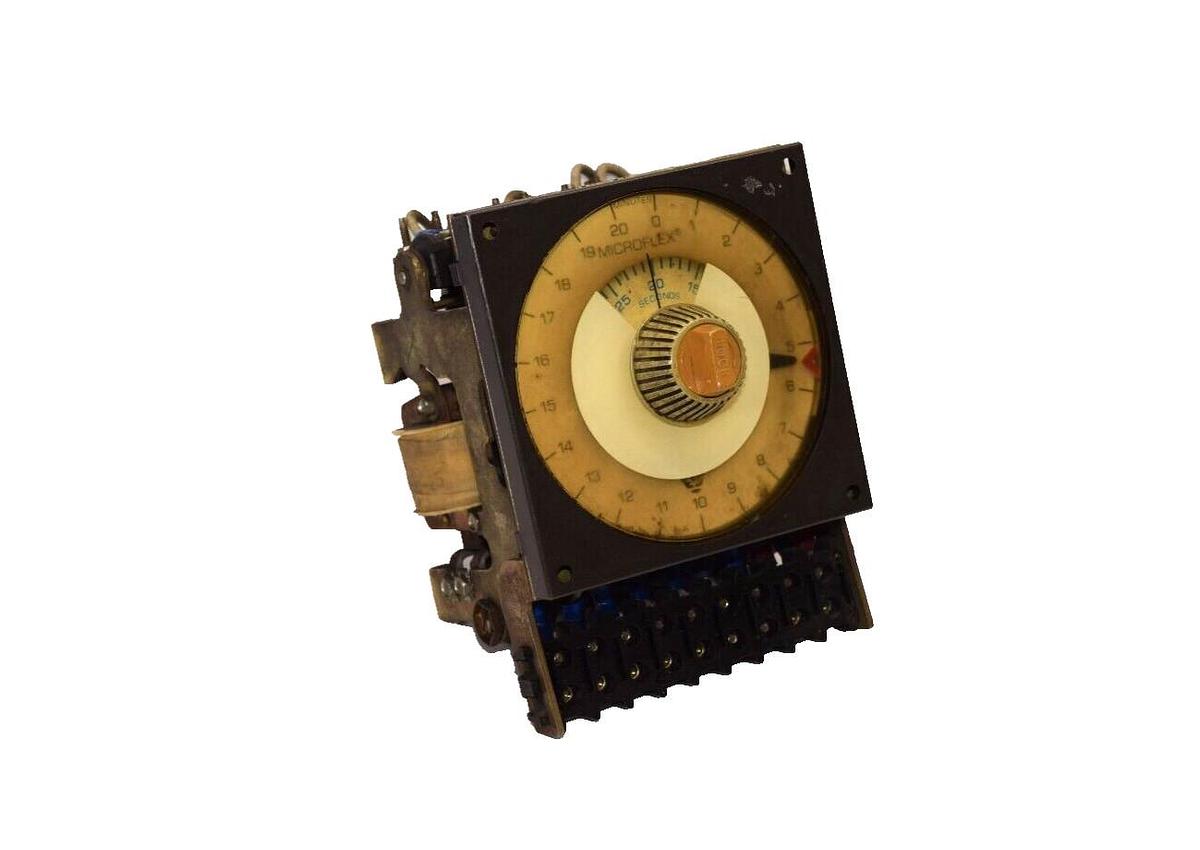Used MICROFLEX HA43A6B212 120V 15A 1-20min Timer