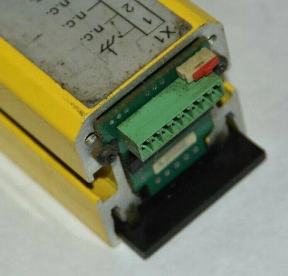 Used PEPPERL + FUCHS Visolux SLC14-600-T 417880 Photo Safety Sensor