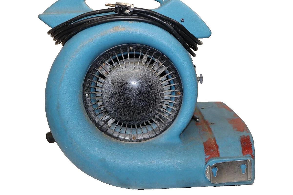 Used DRIEAZ SAHARA PRO F65-27182 4.7Amp 3-Speed Turbo Dryer