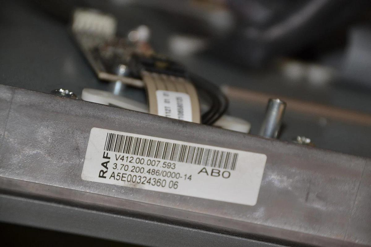 Used SIEMENS SIMATIC TOUCH PANEL 15T 15" Front V412.00.007.593 A5E00324360 06