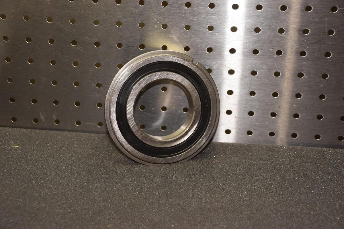 MRC 213SZZG SINGLE ROW BEARING NEW