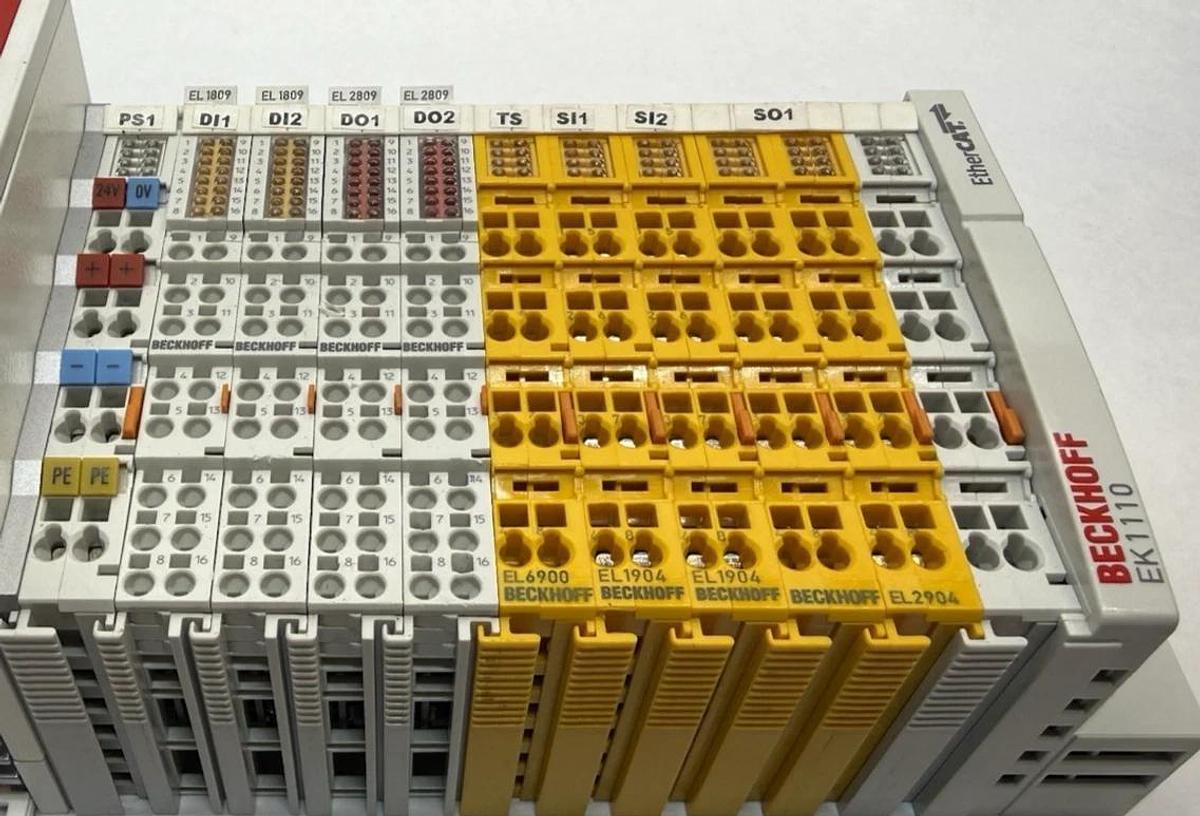 Used Beckhoff CX5140-0125/4GB PLC Controller CX5140-0125/ 4GB EL1809 EL2809 EL1904