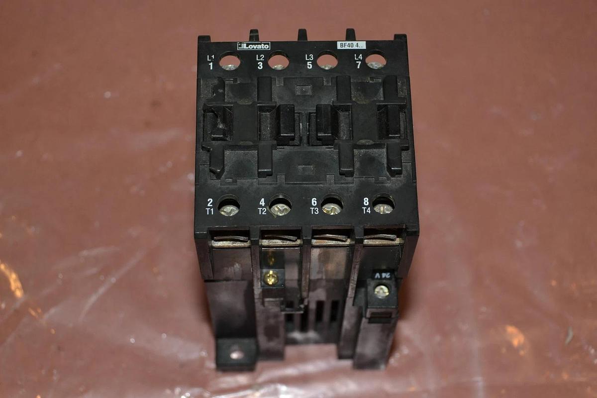 Used Lovato BF40C Contactor 690V 60A BF-40-C BF40C4 BF40 4.. 24V Coil
