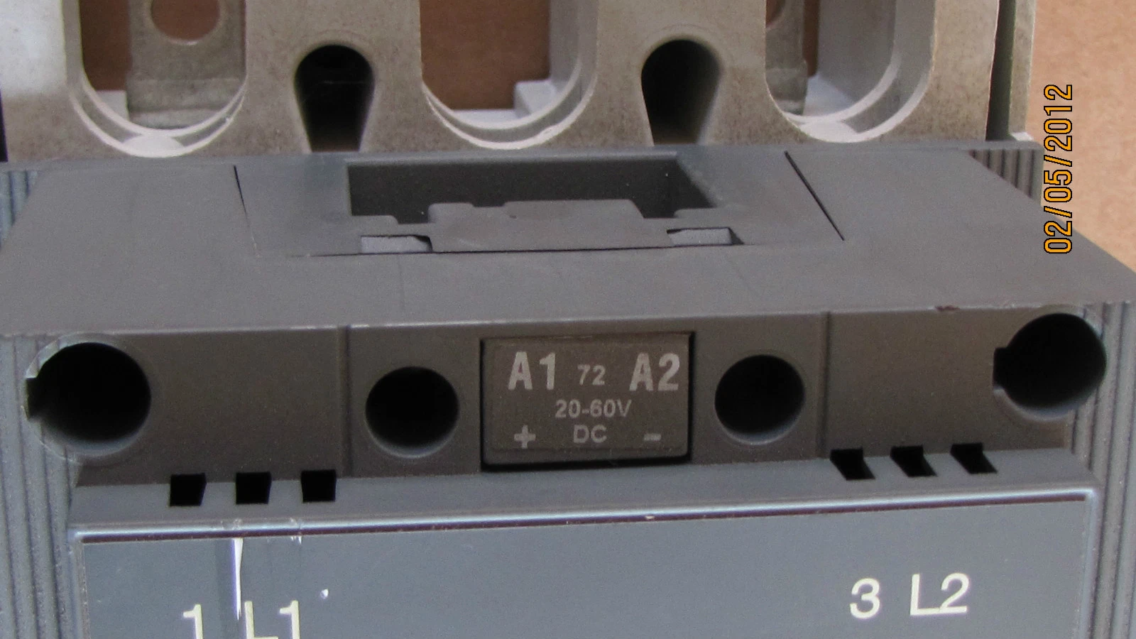 Used ABB CONTACTOR AF260-20 AF26020 AF260 20 20VDC - 60VDC COIL  600V