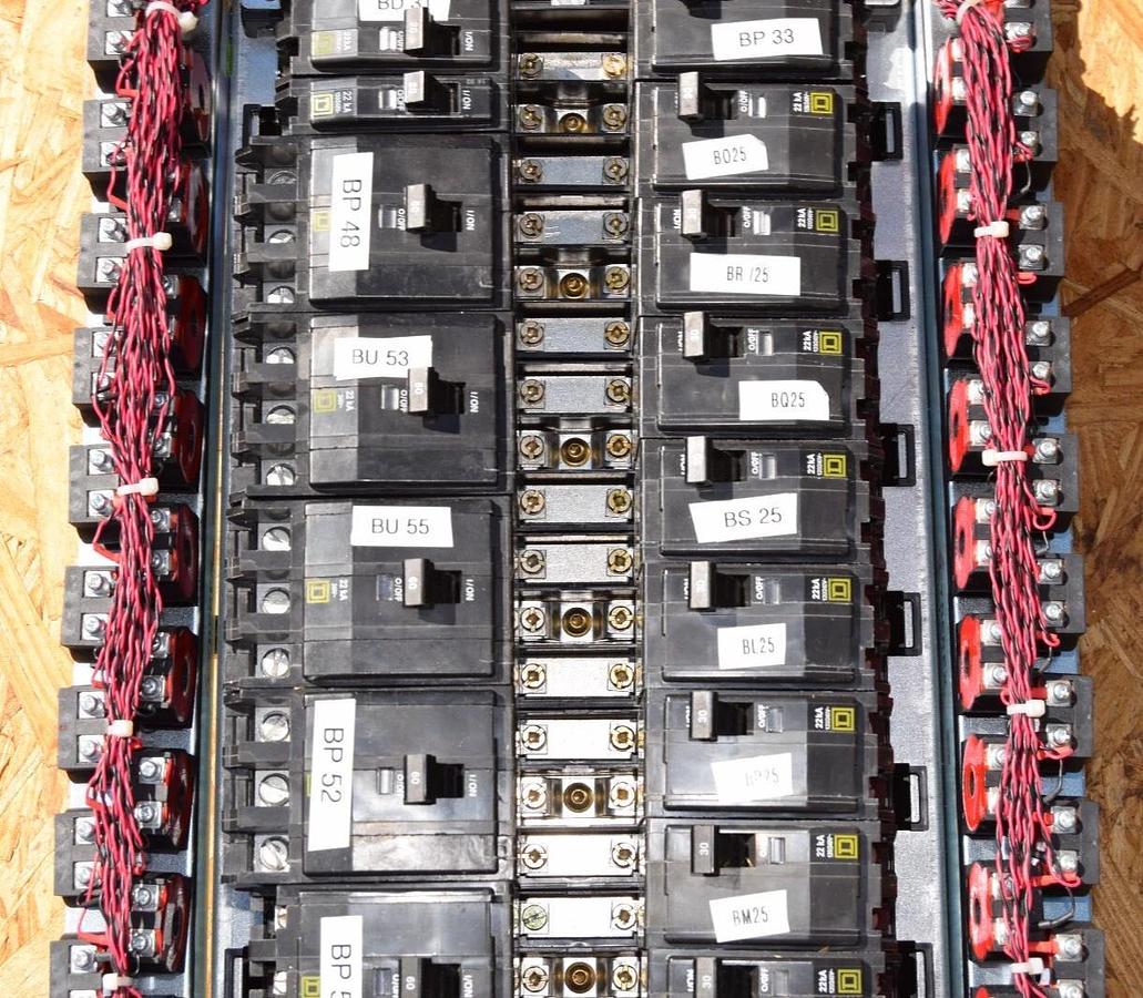 Used Square D 42 pole 225A Max NQM Panelboard Interior NQM442L2CGSNL 240v 225 Amp 3ph