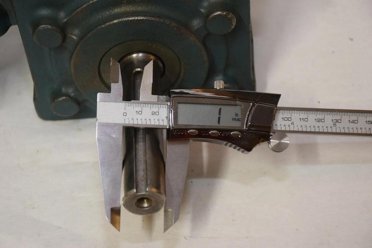 DODGE TIGEAR Worm Gear Speed Reducer 202Q10R14 10:1 ratio gear box (New)