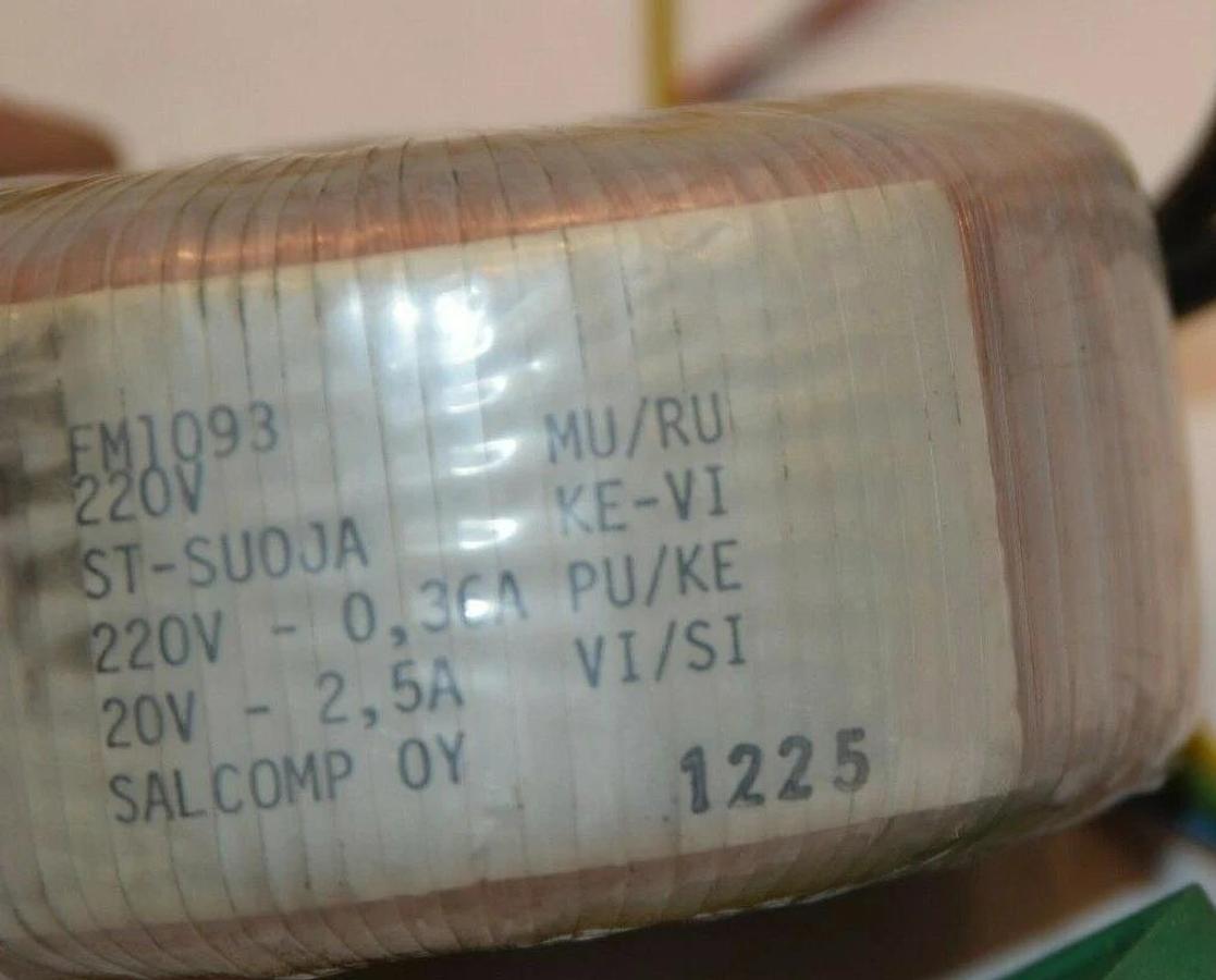 Used TRAFOMIC FM1093 ST-SUOJA 220V-0.36A 20V-2,5A Coil Transformer