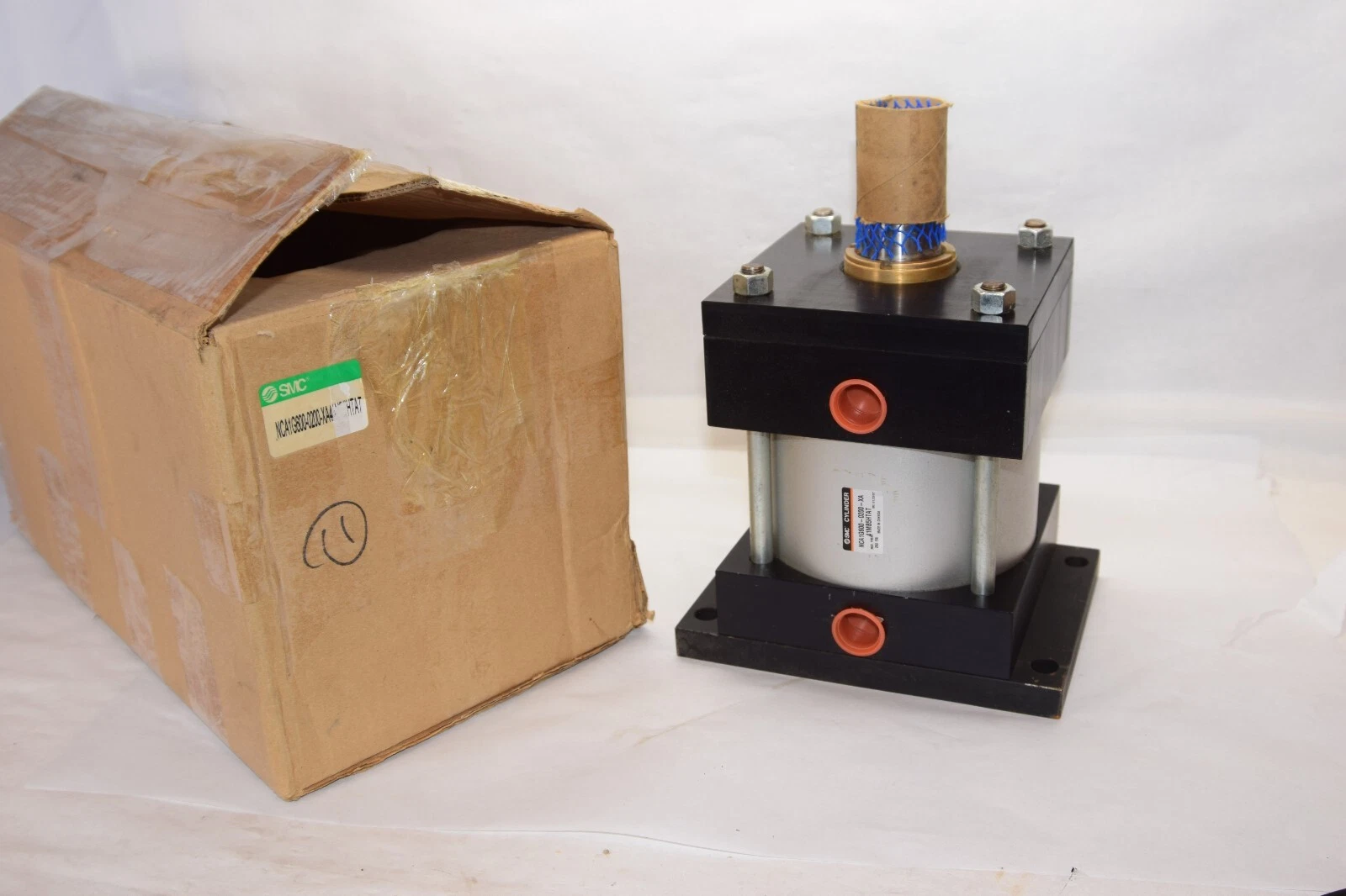(NEW) SMC NCA1G600-0200-XA , NCA1G600-0200-XA41MB5HTAT 250psi Cylinder