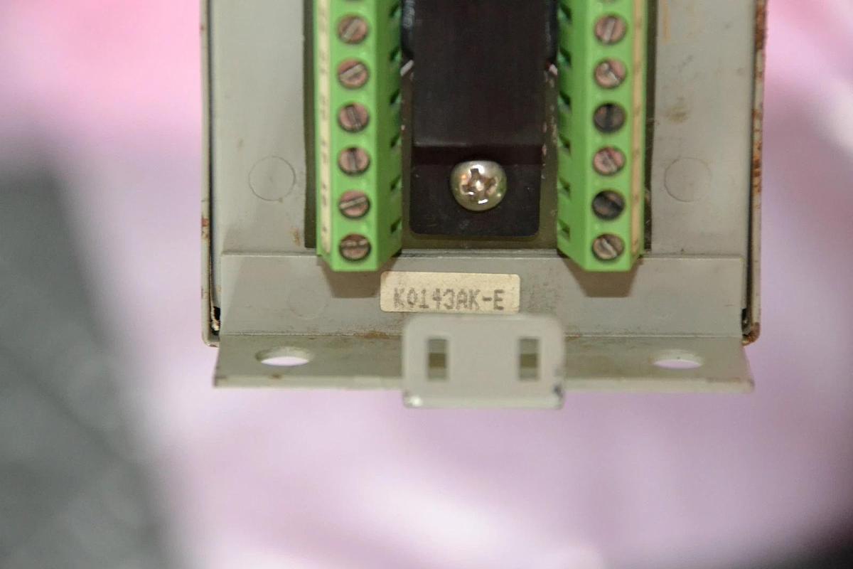 Used FOXBORO K0143AK-E K0143AKE K143AK E OPERATOR INTERFACE