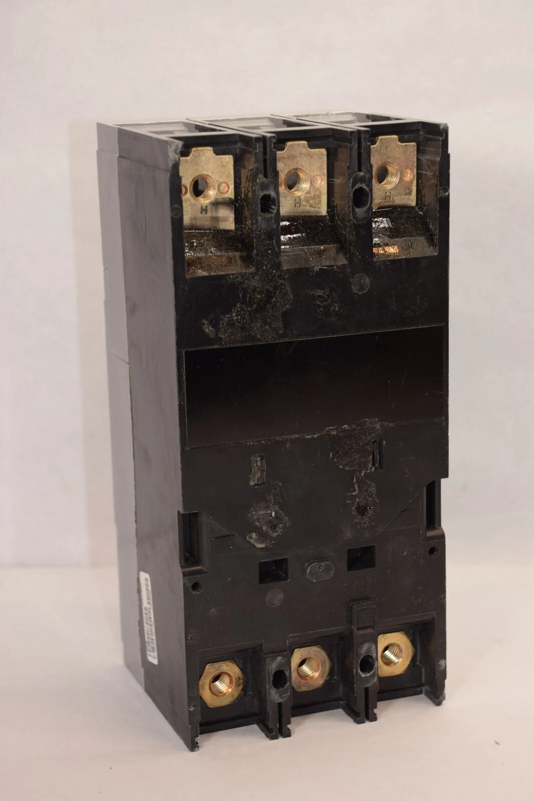 Used SIEMENS / SENTRON HHFXD63B150 150A Amp Series A 600V 3Pole Circuit Breaker