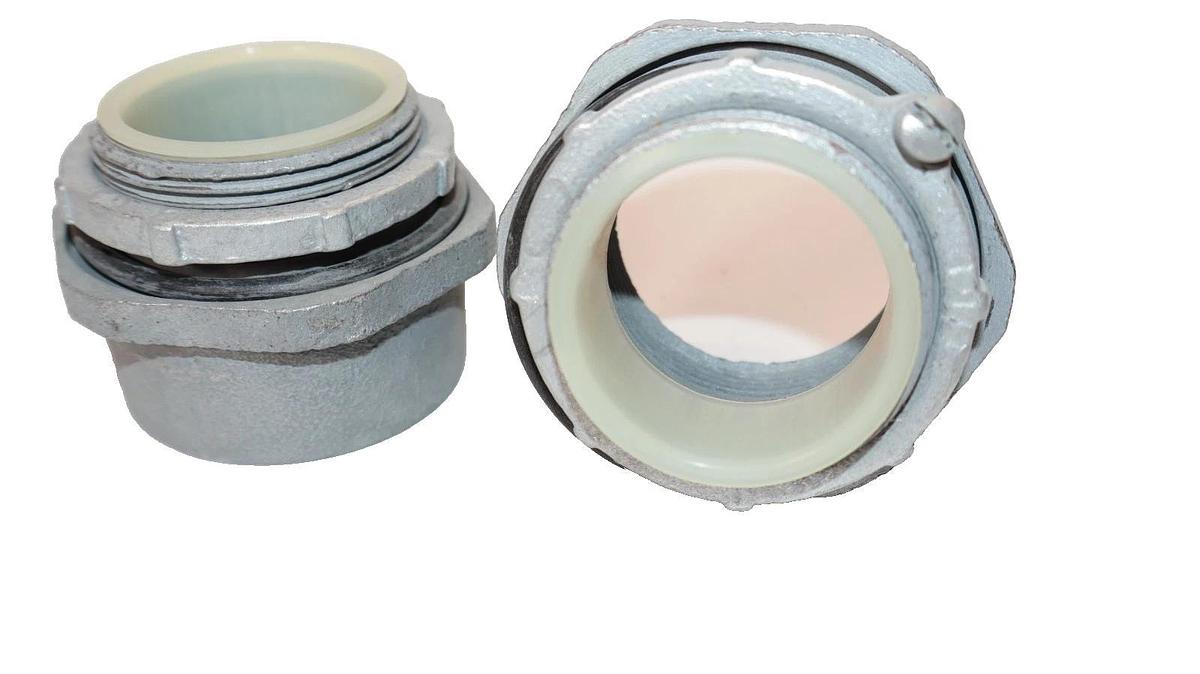 O-Z Gedney  Raintight Conduit Hub 1-1/2" CHM-150T 1-1/2" (New - Box of 2)