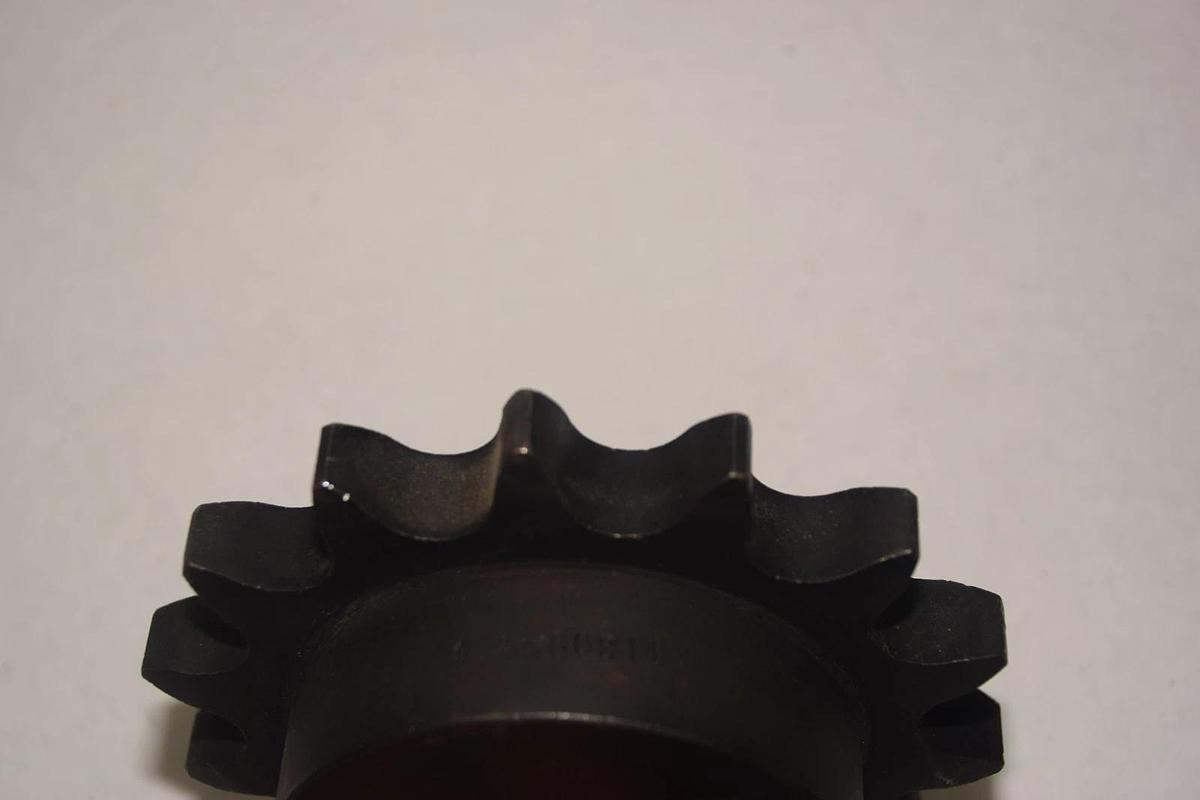 MARTIN 80B14 23/32" 1" BORE 14 TEETH SPROCKET NEW
