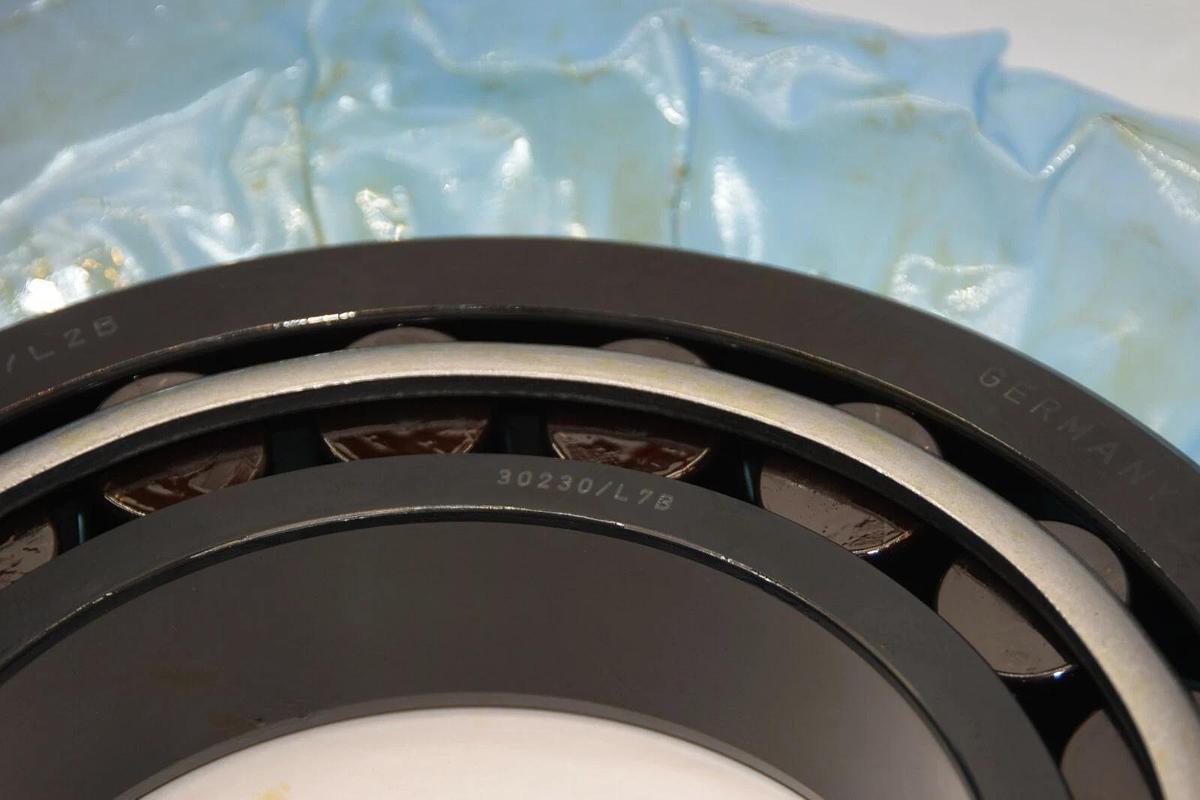 SKF 30230/L4B 30230L4B 30230 L4B Bearing  (New)