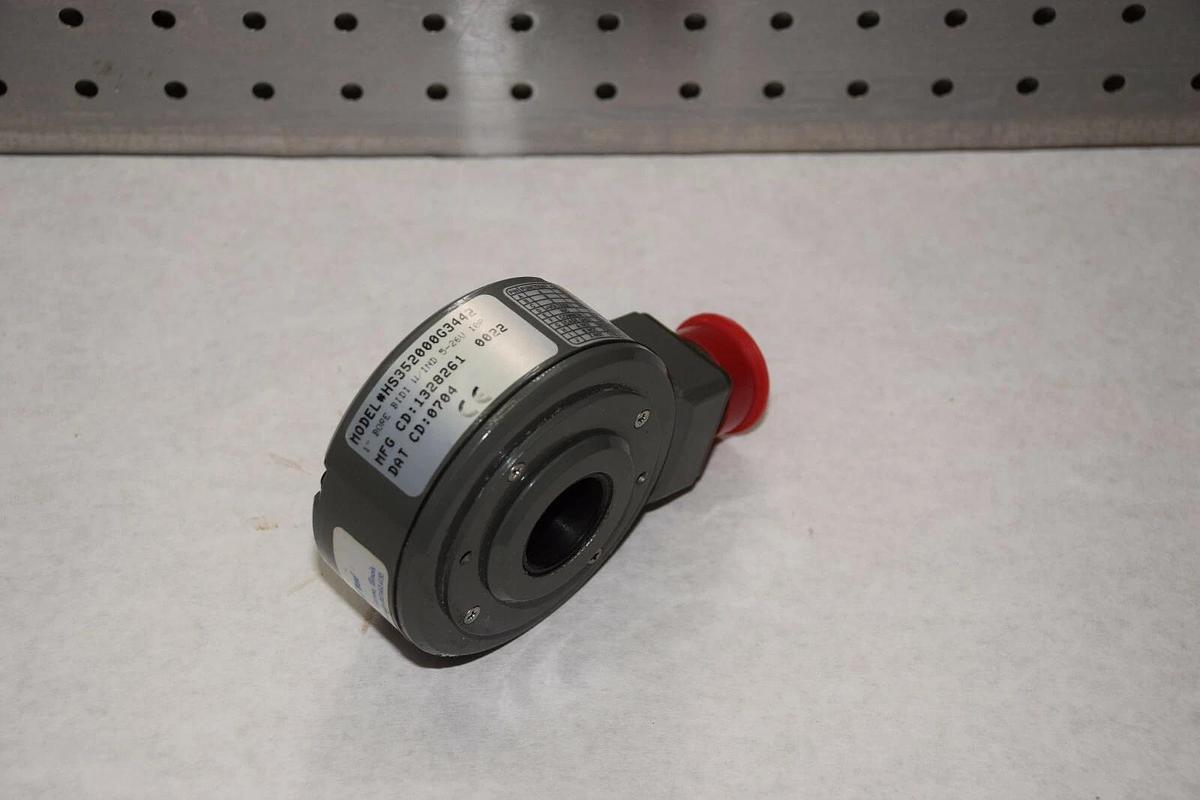 (NEW) DYNAPER / DANAHER CONTROLS HS352000G3442 1" BORE BIDI W/IND 5-26V 10P