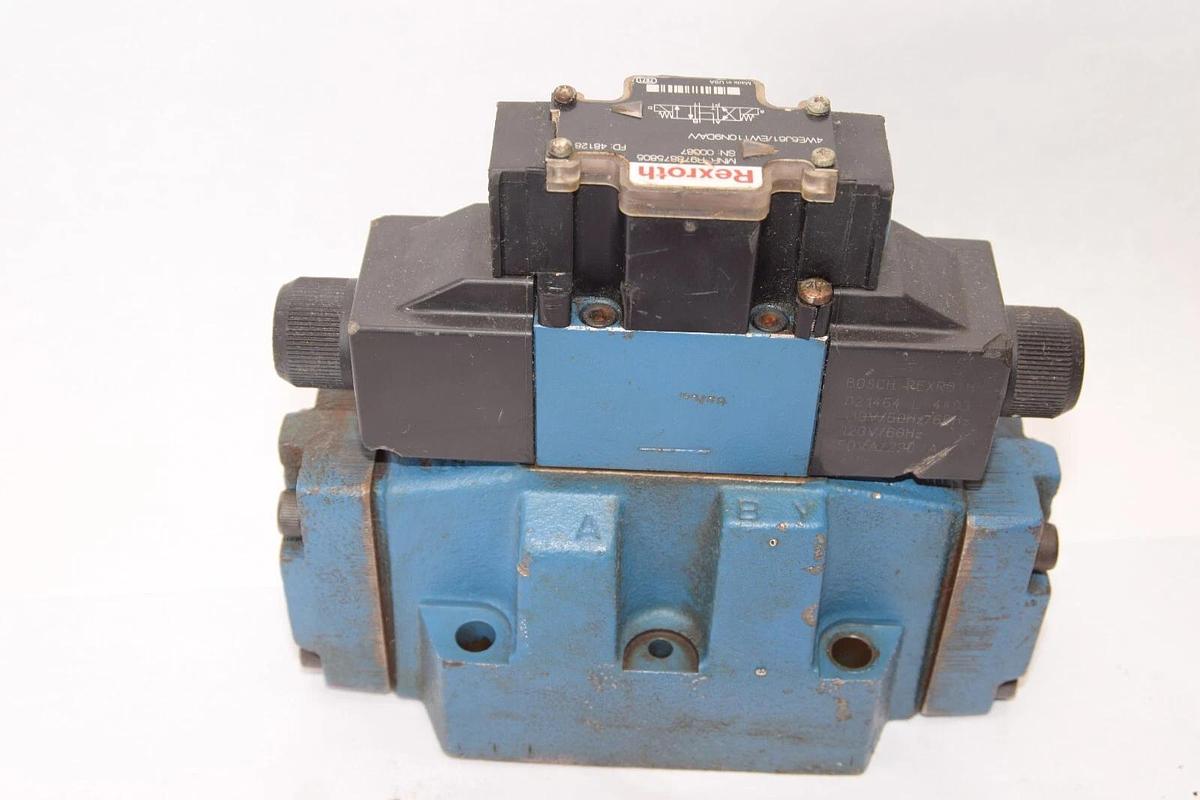 Used BOSCH / REXROTH R978875805 4WE6J61/EW110N9DAVV Directional Valve