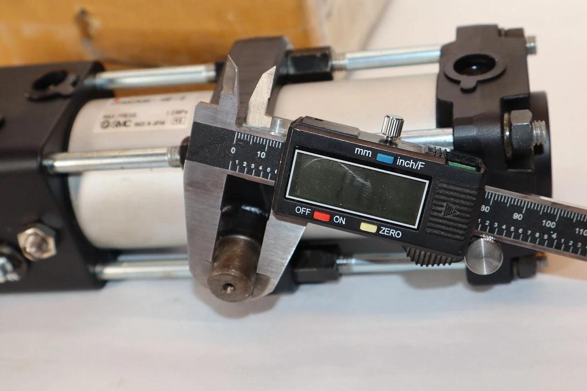 (NEW) SMC CDNATN50-100-D 1.0MPa Pneumatic Cylinder