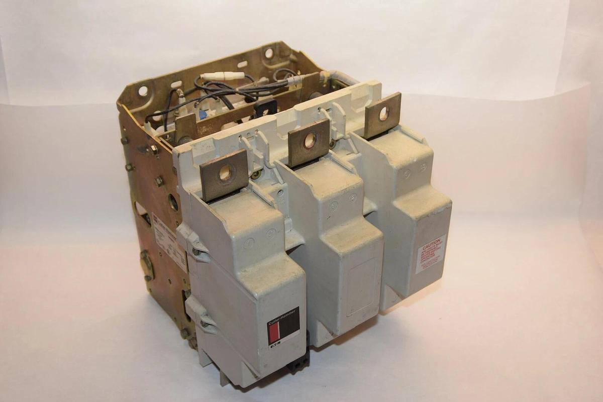 Refurbished CUTLER HAMMER C10JN3A, 540A, Size 6 600V 3P, 120V Coil Contactor, 540 Amp, sz 6