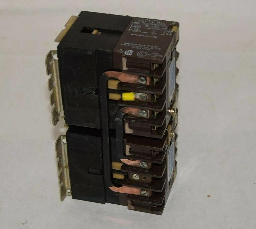 Used JOSLYN CLARK T31U031 Size 1 TB159-1 110-120V 50/60Hz Coil Reversing Contactor