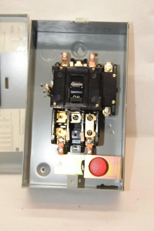 (NEW) GE GENERAL ELECTRIC CR1062T2AAT202R Size M-1P 2P 120V Manual Motor Starter