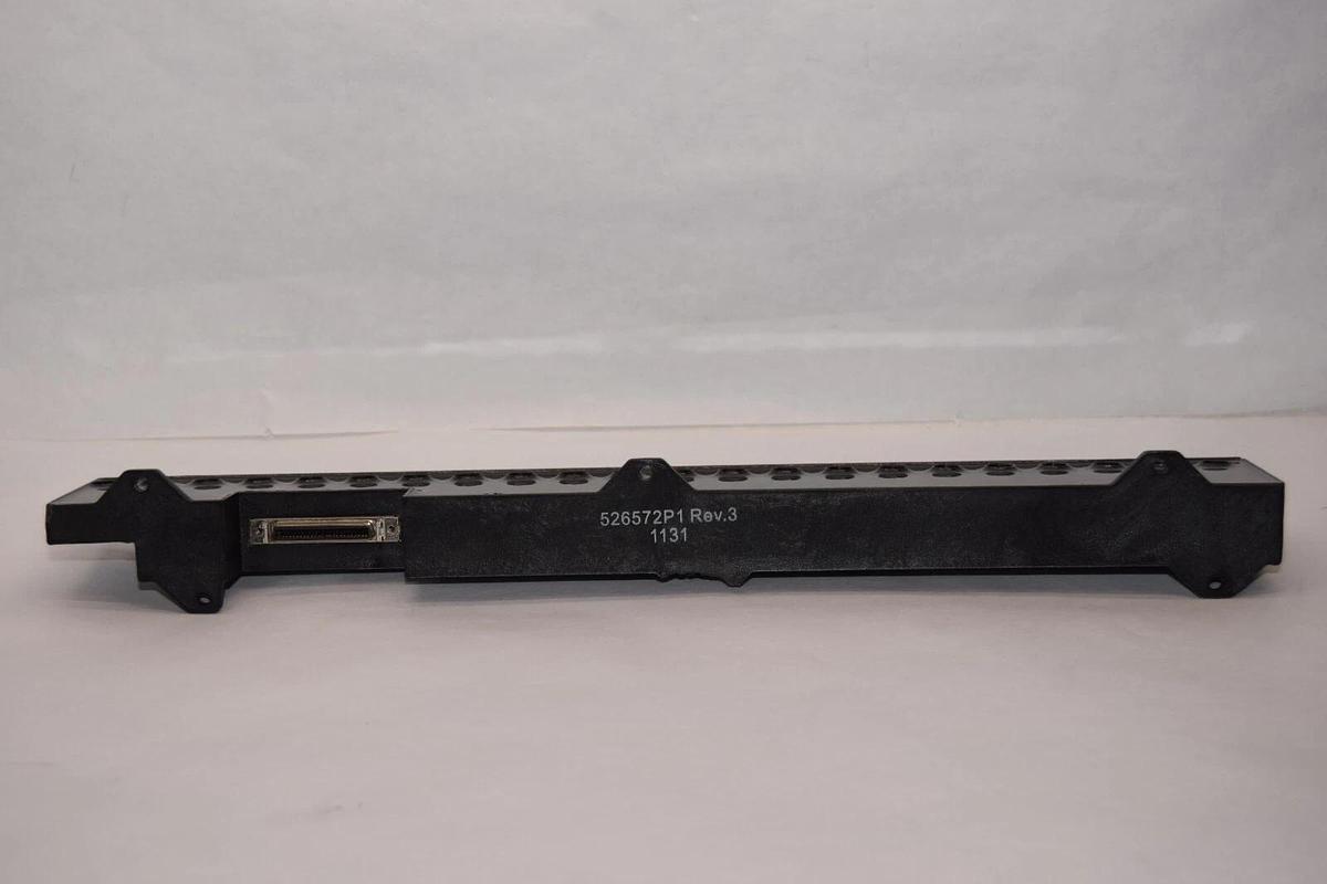 (NEW) EMERSON 526572P1 Rev 3 526572P103  Current Transformer Bar *Broken Mtg Tab