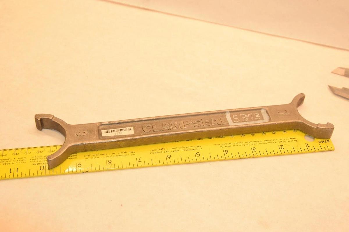 Used CLAMPSEAL NO. 7 NO. 8 Packing Gland Hook Spanner Wrench 1-1/2" 1-3/4"