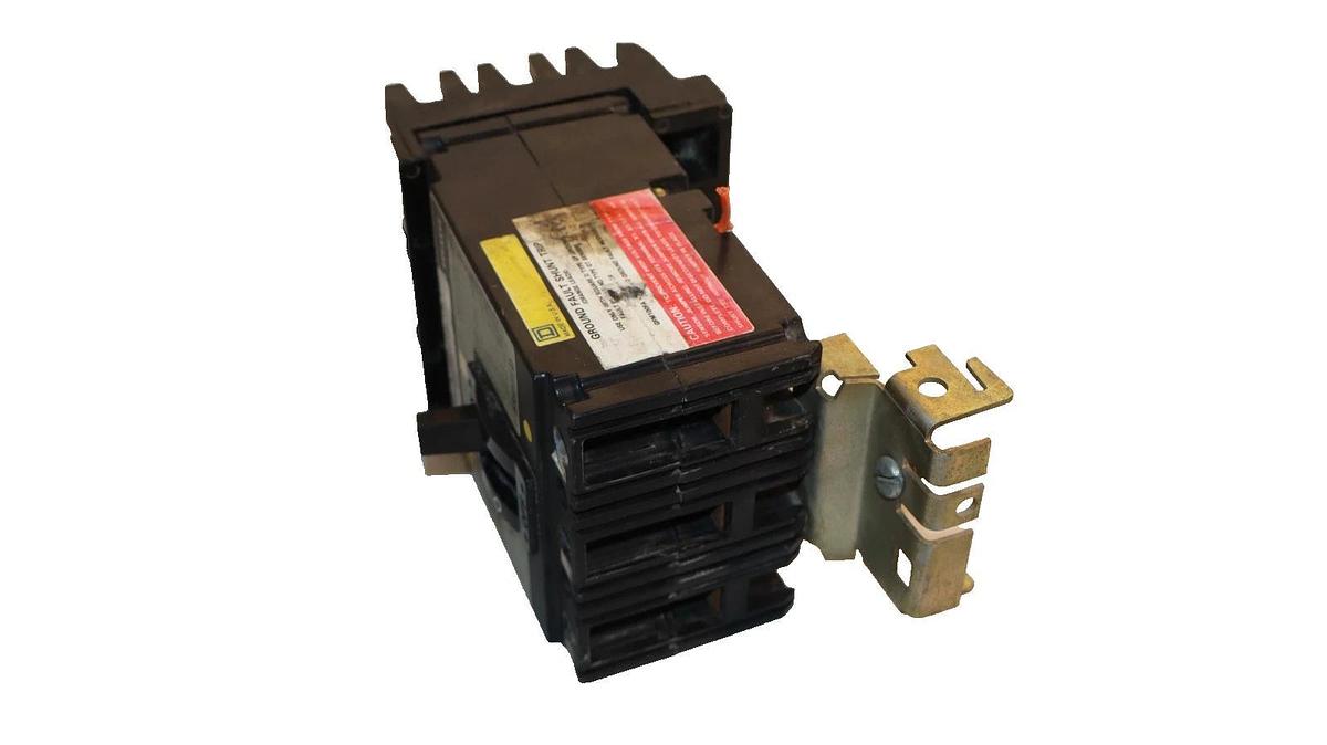 Used Square D 90A 90 Amp Circuit Breaker FC34090G Series 3 Shunt Trip 480VAC
