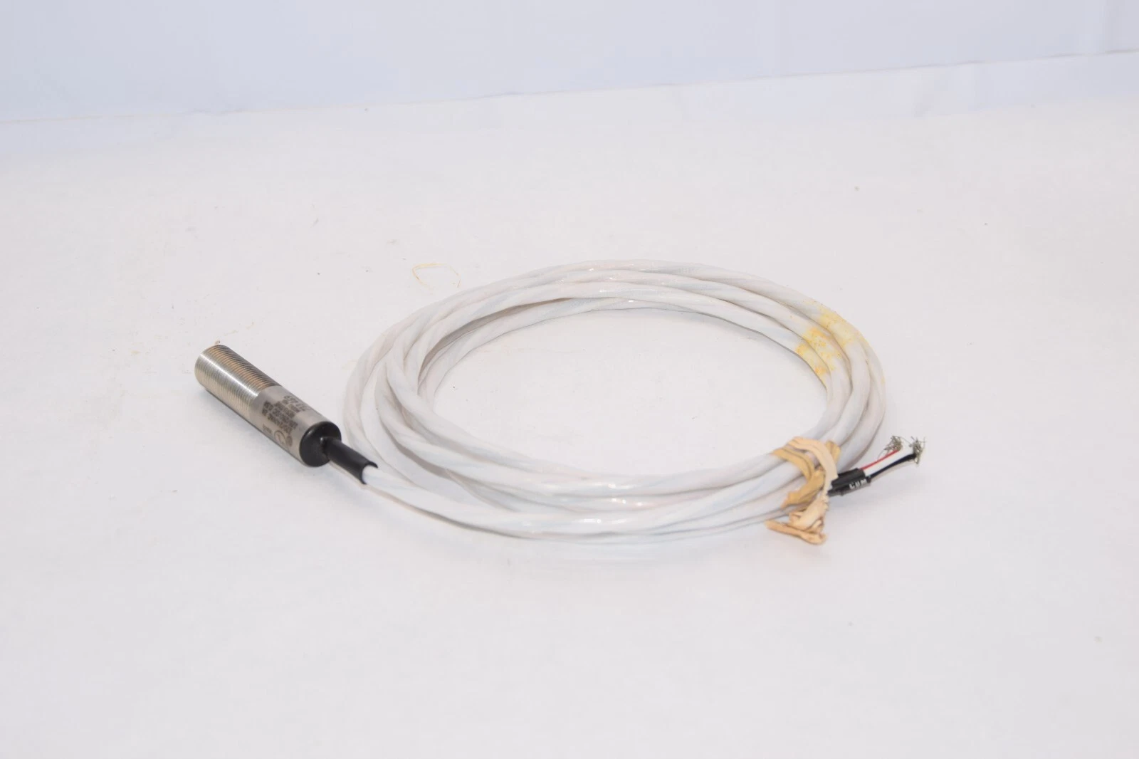 (NEW) GO 713469 89053 Proximity Limit switch