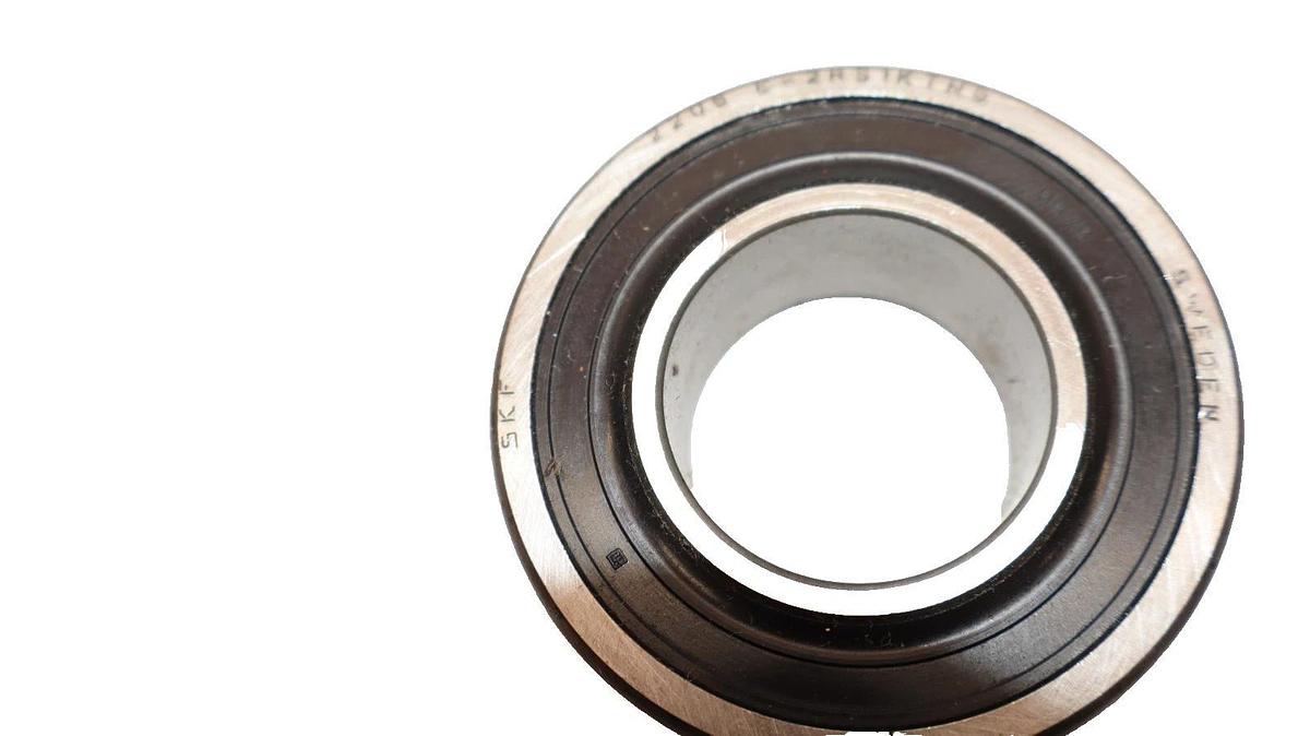 SKF Self-Aligning Bearing 2206 E-2RS1KTN9 2206-E-2RS1KTN9 (NEW)