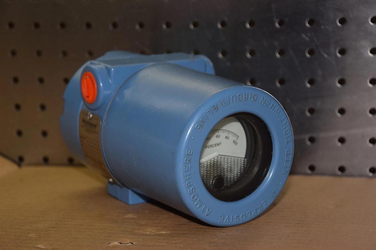 ROSEMOUNT 0444TJ1U1C2NA 0-300 DEGREE CELSIUS TYPE J TEMP. TRANSMITTER NEW