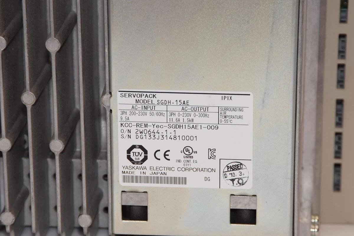 Used Yaskawa ServoPak Drive SGDH-15AE SGDH15AE 200-230v KCC-REM-YEC-SGDH15AE1-09