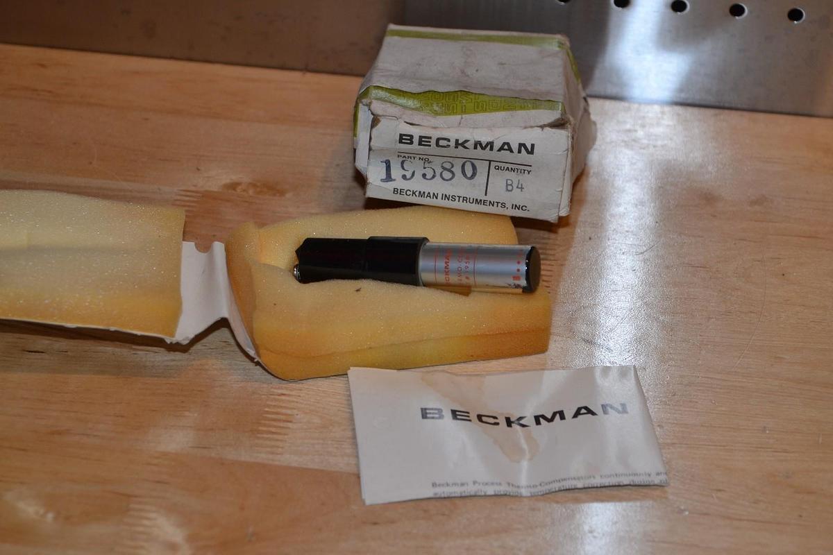 NEW BECKMAN 19580 THERMO COMPENSATOR PROBE