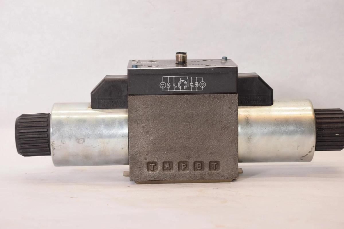 BOSCH 9810230502 081WV10P1V1004WC024/00E51  Solenoid Valve (NOS)